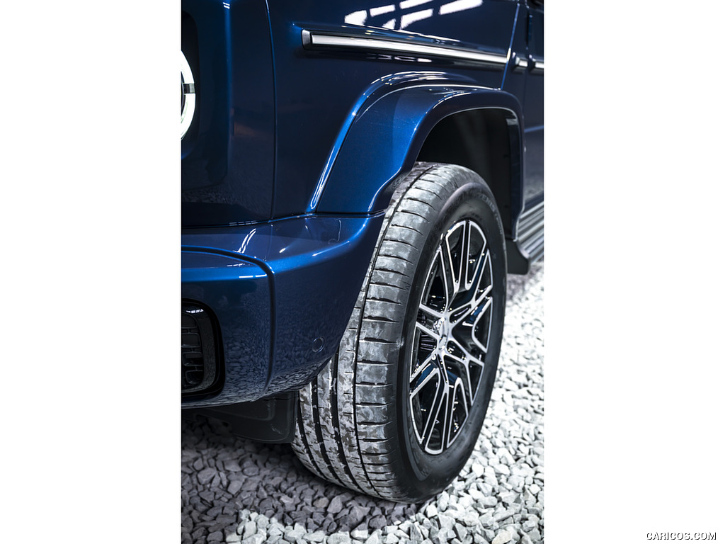 2025 Mercedes-Benz G 550 (Color: Sodalite Blue) - Wheel