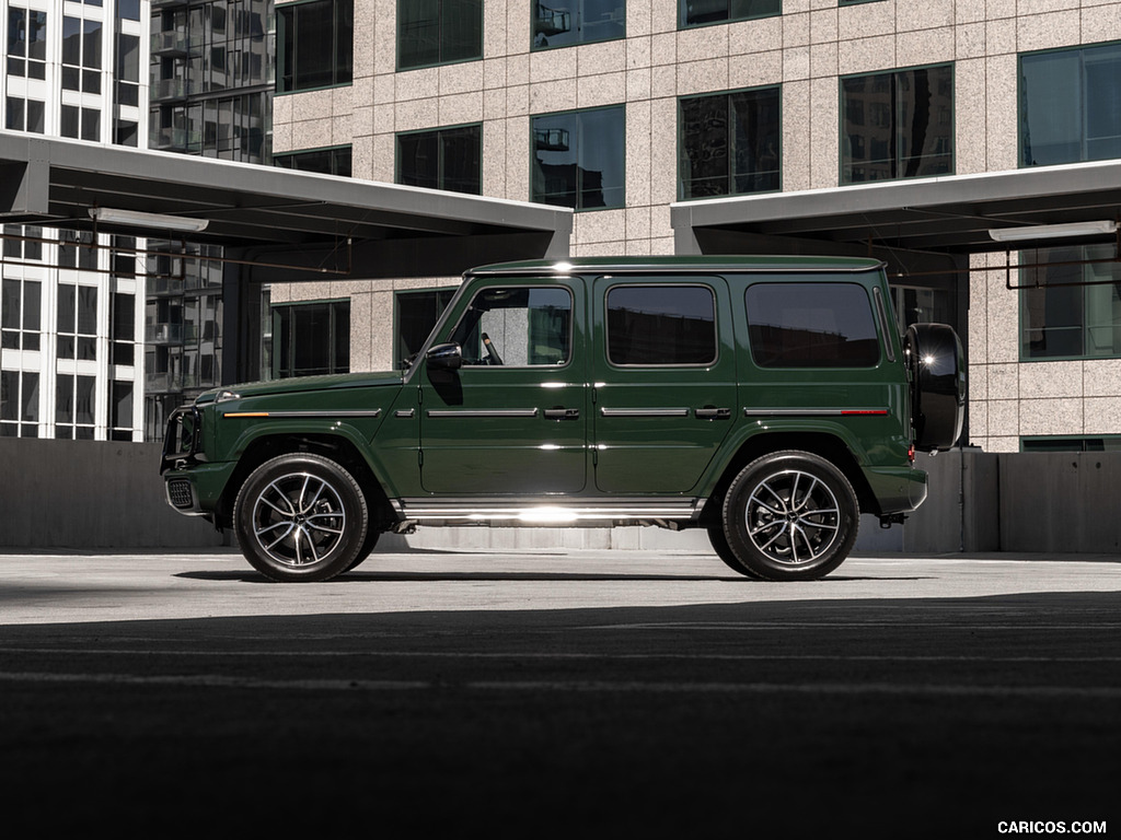 2025 Mercedes-Benz G 550 - Side