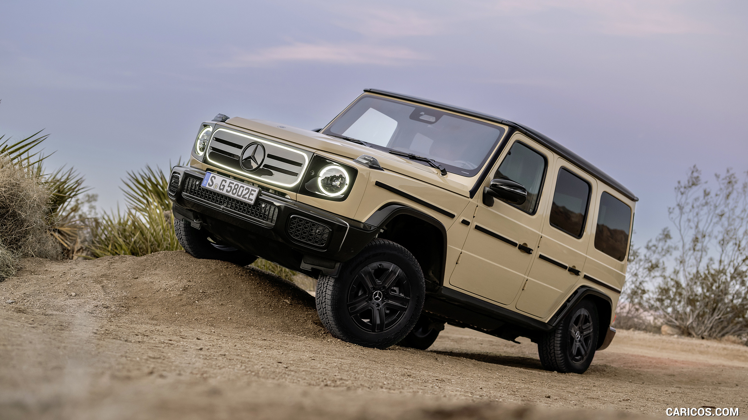 2025 Mercedes-Benz G 580 Electric with EQ Technology (Color: MANUFAKTUR Desert Sand Non-Metallic) - Off-Road, #39 of 107