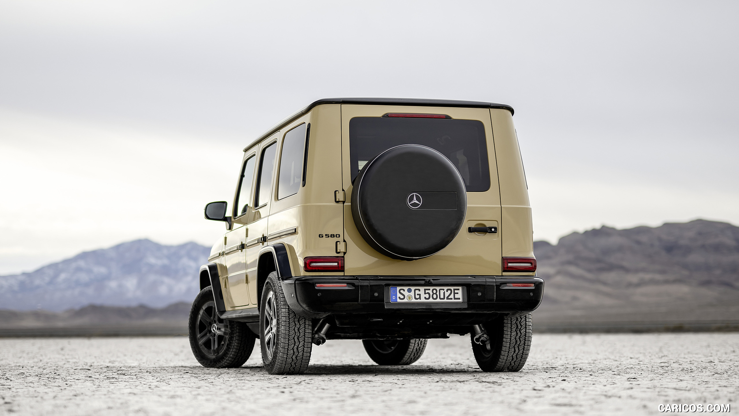 2025 Mercedes-Benz G 580 Electric with EQ Technology (Color: MANUFAKTUR Desert Sand Non-Metallic) - Rear, #49 of 107
