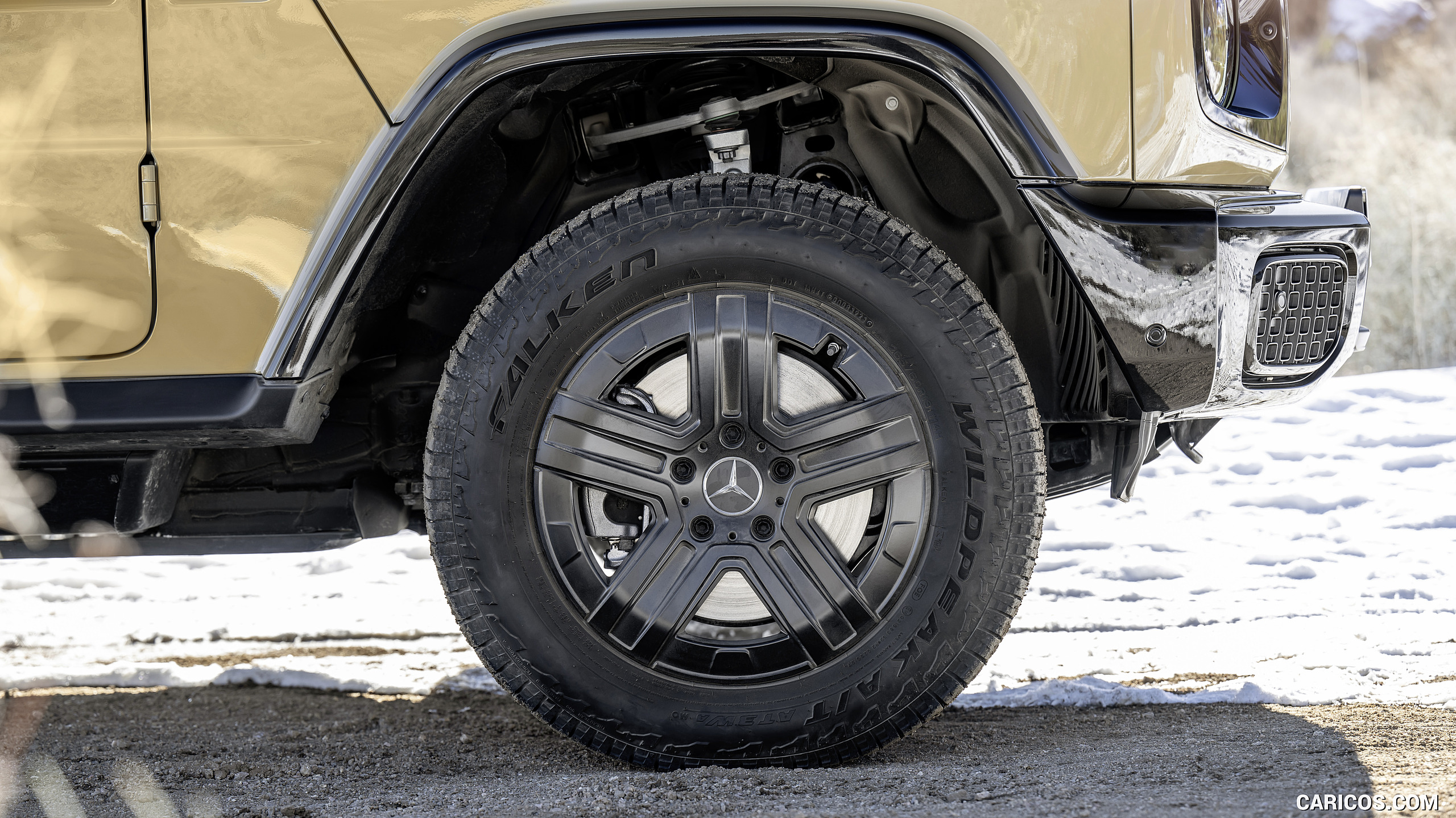 2025 Mercedes-Benz G 580 Electric with EQ Technology (Color: MANUFAKTUR Desert Sand Non-Metallic) - Wheel, #56 of 227