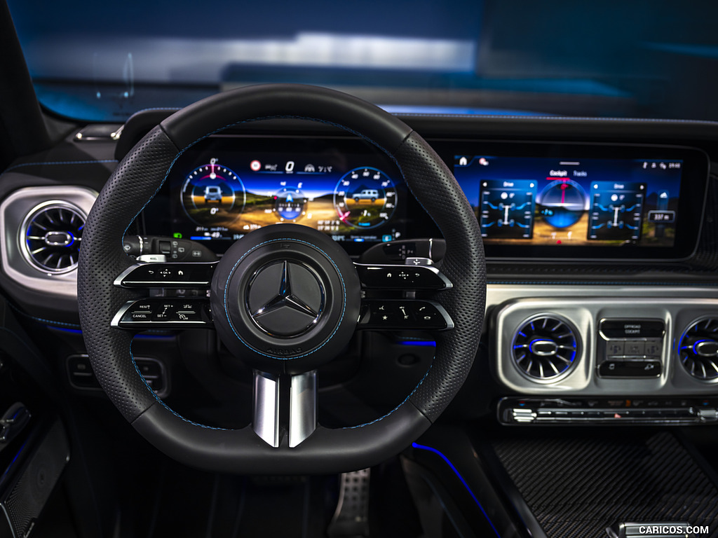 2025 Mercedes-Benz G 580 Electric with EQ Technology - Interior, Cockpit