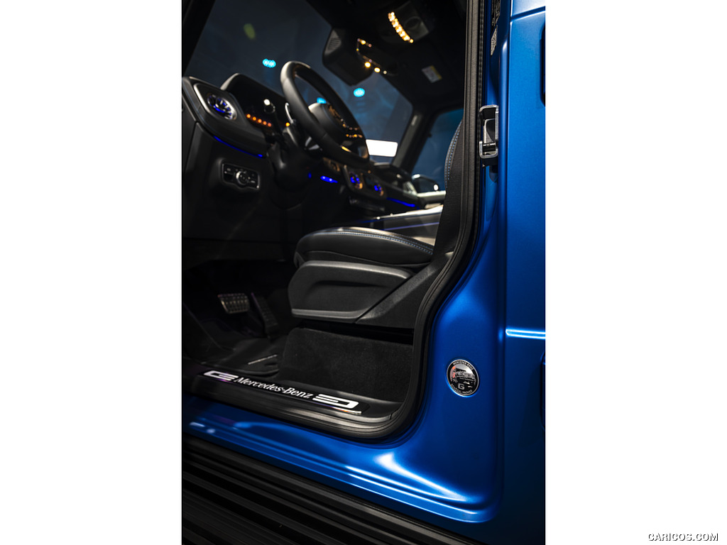 2025 Mercedes-Benz G 580 Electric with EQ Technology - Interior, Seats