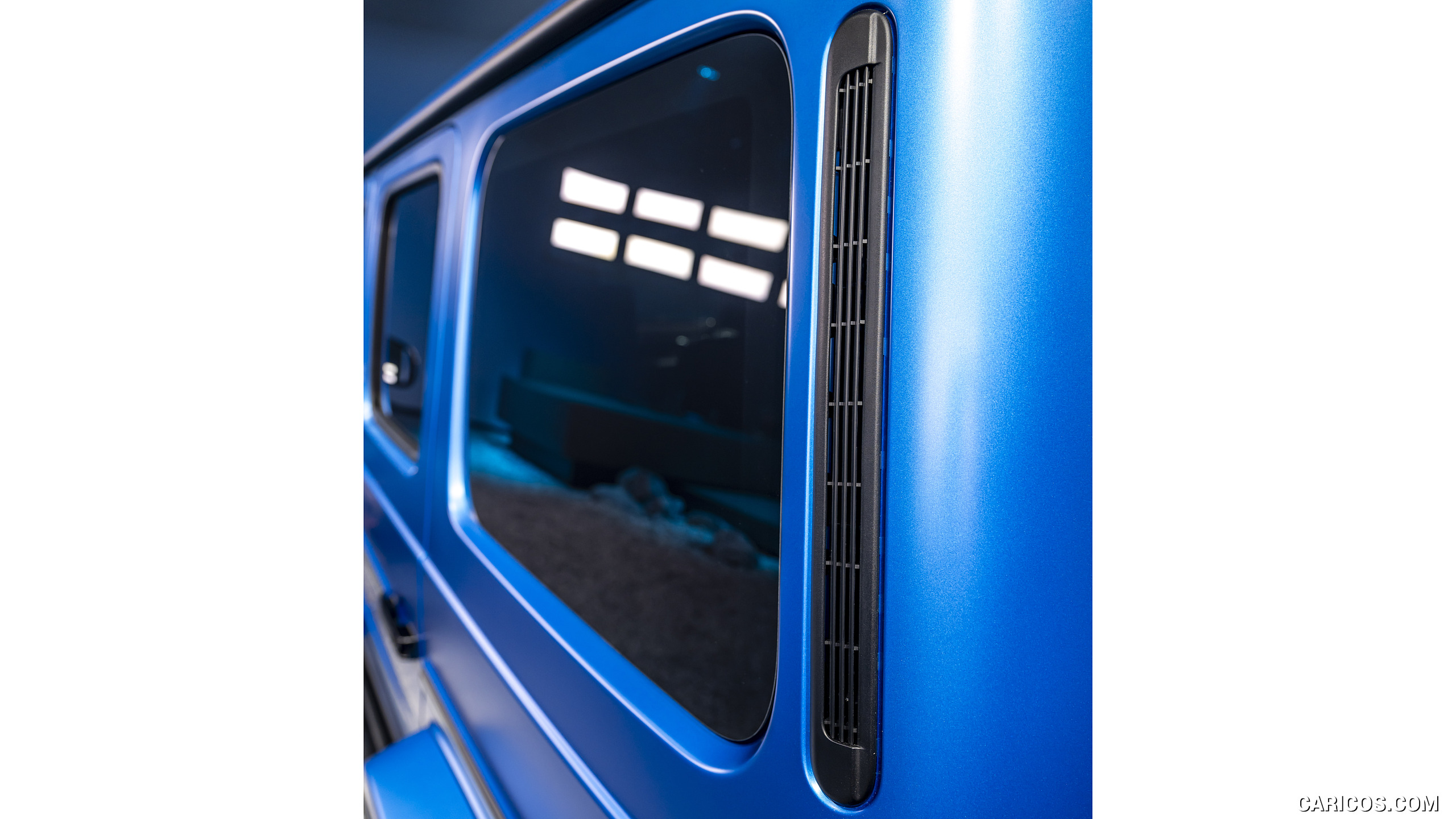 2025 Mercedes-Benz G 580 Electric with EQ Technology Edition One (Color: MANUFAKTUR South See Magno) - Detail, #85 of 107