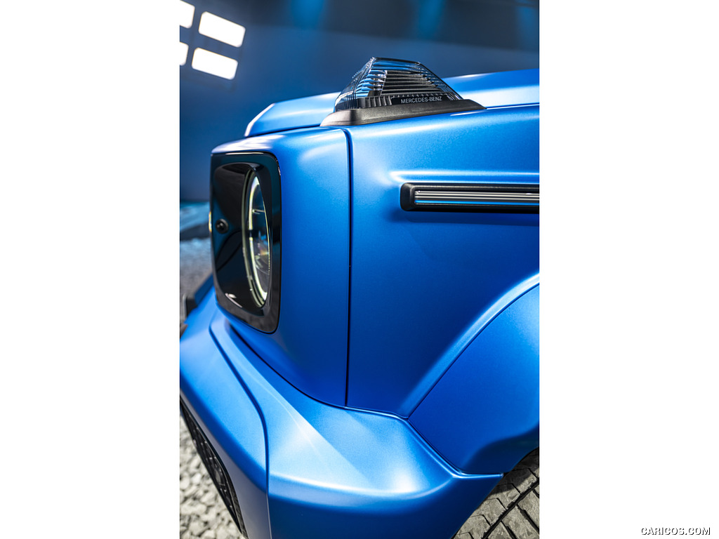 2025 Mercedes-Benz G 580 Electric with EQ Technology Edition One (Color: MANUFAKTUR South See Magno) - Detail