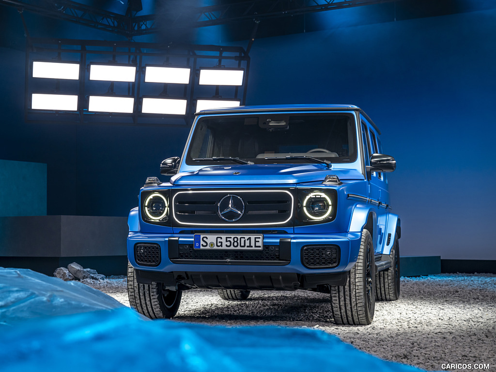 2025 Mercedes-Benz G 580 Electric with EQ Technology Edition One (Color: MANUFAKTUR South See Magno) - Front