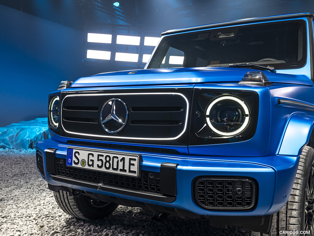 2025 Mercedes-Benz G 580 Electric with EQ Technology Edition One (Color: MANUFAKTUR South See Magno) - Front