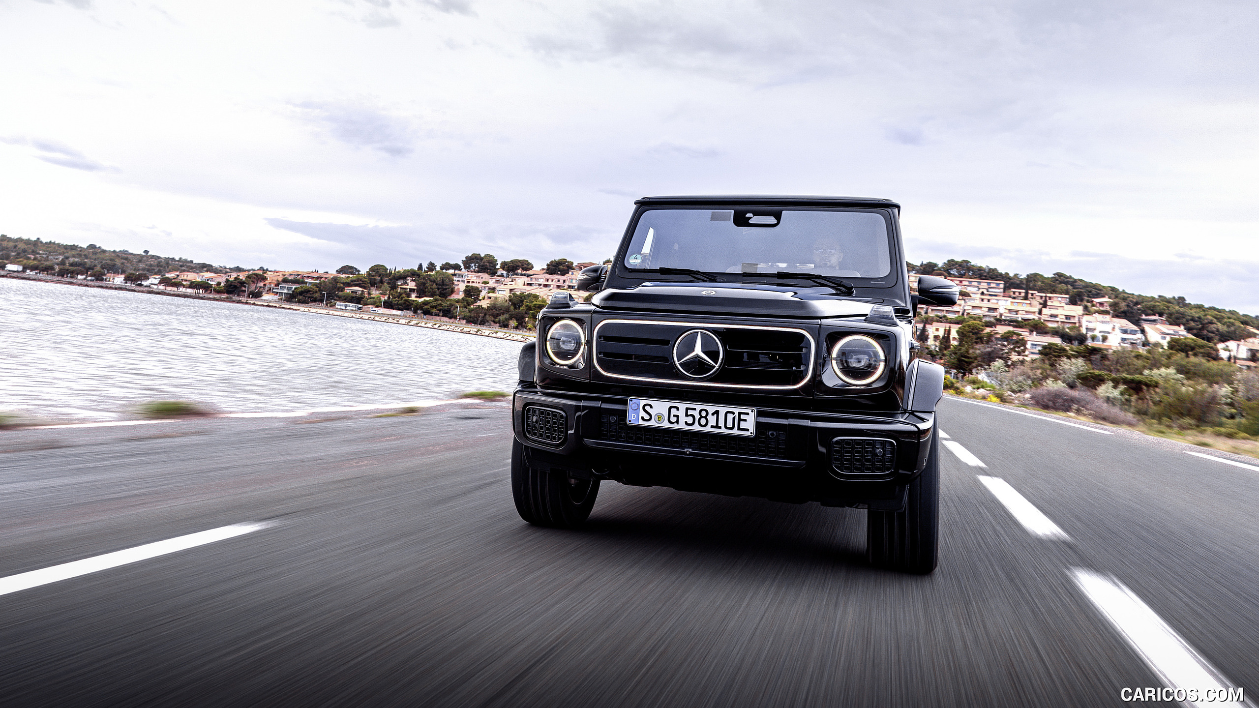 2025 Mercedes-Benz G 580 with EQ Technology (Color: Obsidian Black Metallic) - Front, #112 of 227