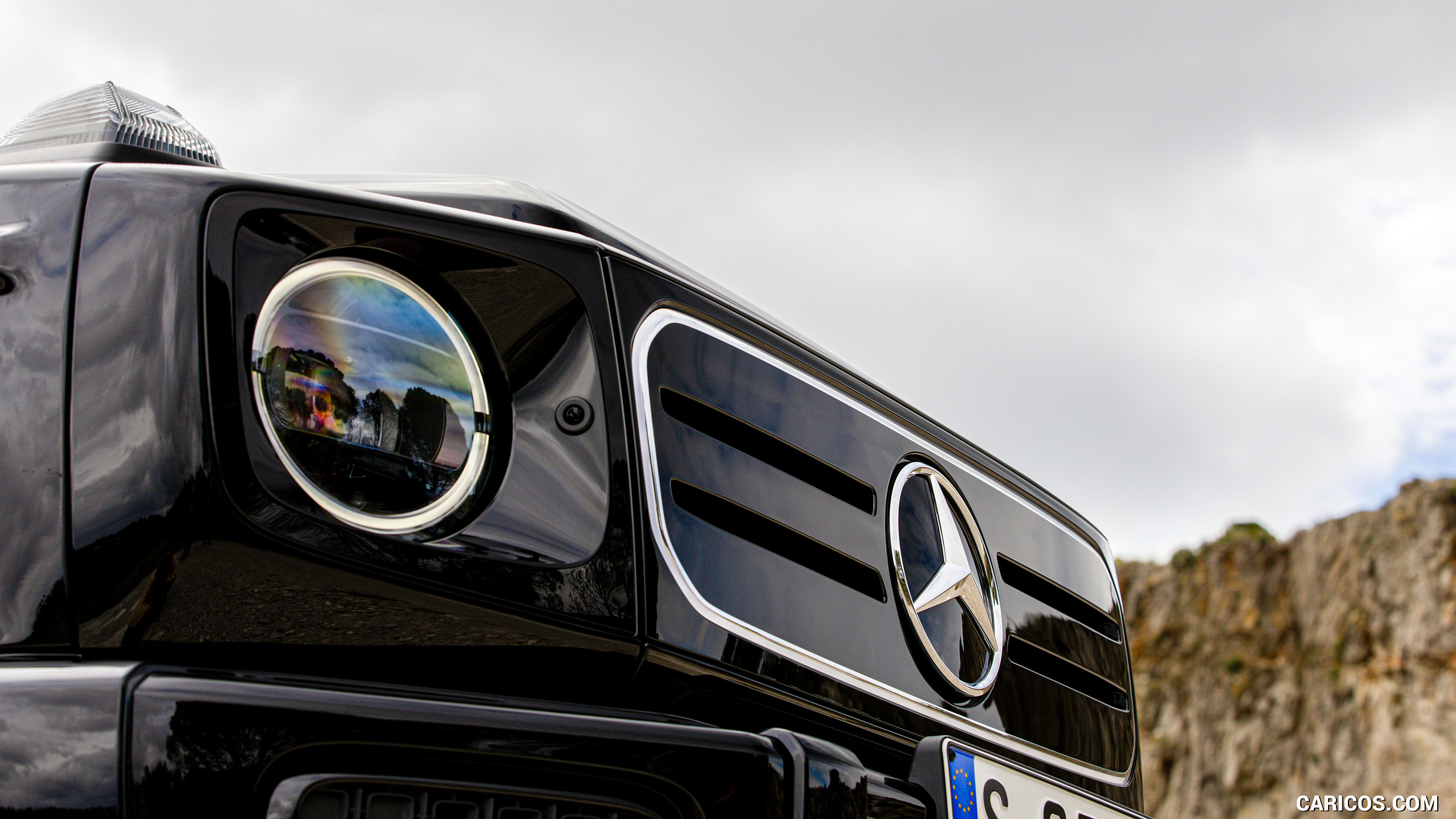 2025 Mercedes-Benz G 580 with EQ Technology (Color: Obsidian Black Metallic) - Headlight, #147 of 227