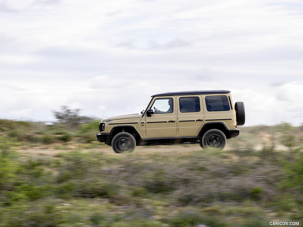 2025 Mercedes-Benz G 580 with EQ Technology (Color: MANUFAKTUR Desert Sand) - Off-Road