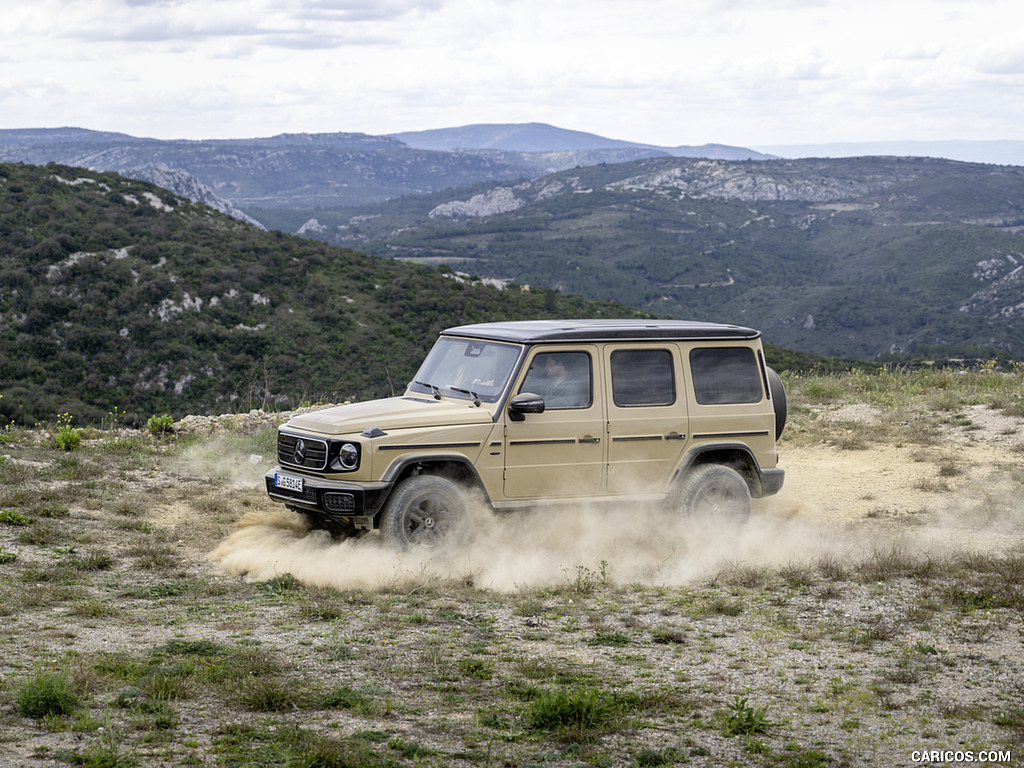 2025 Mercedes-Benz G 580 with EQ Technology (Color: MANUFAKTUR Desert Sand) - Off-Road