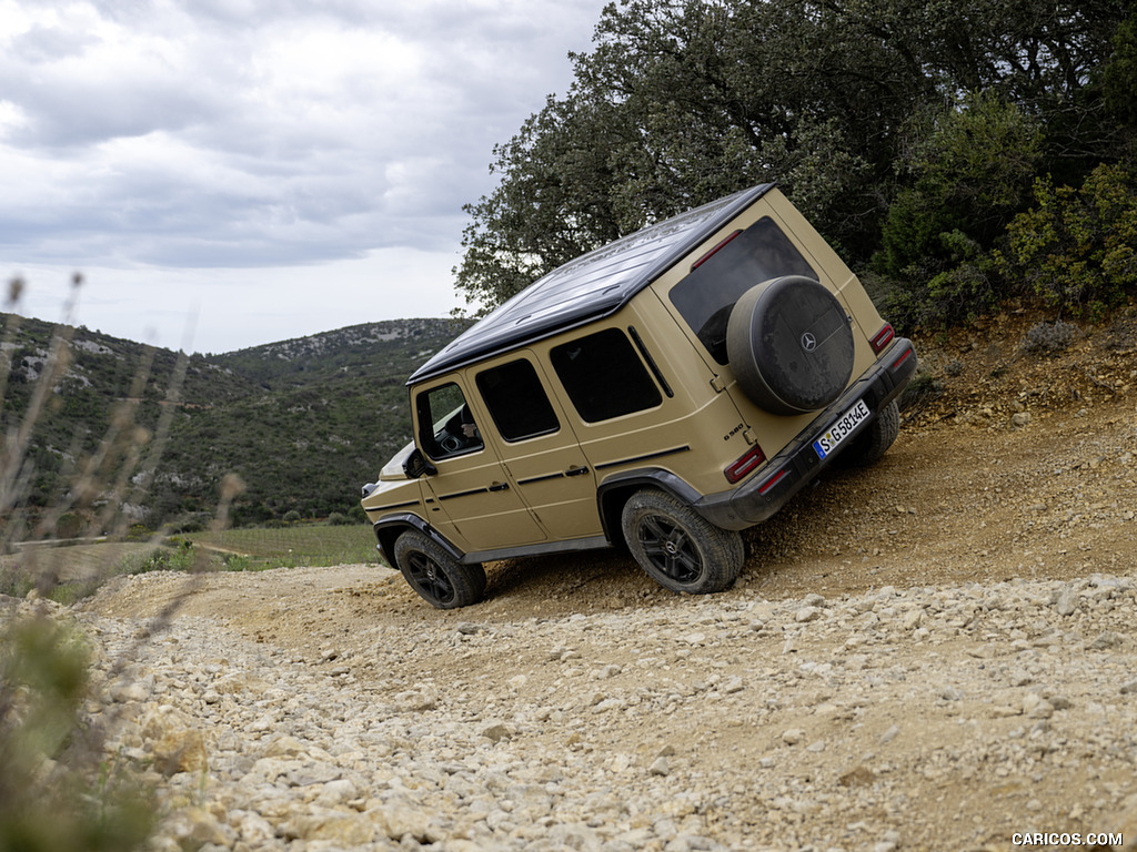 2025 Mercedes-Benz G 580 with EQ Technology (Color: MANUFAKTUR Desert Sand) - Off-Road