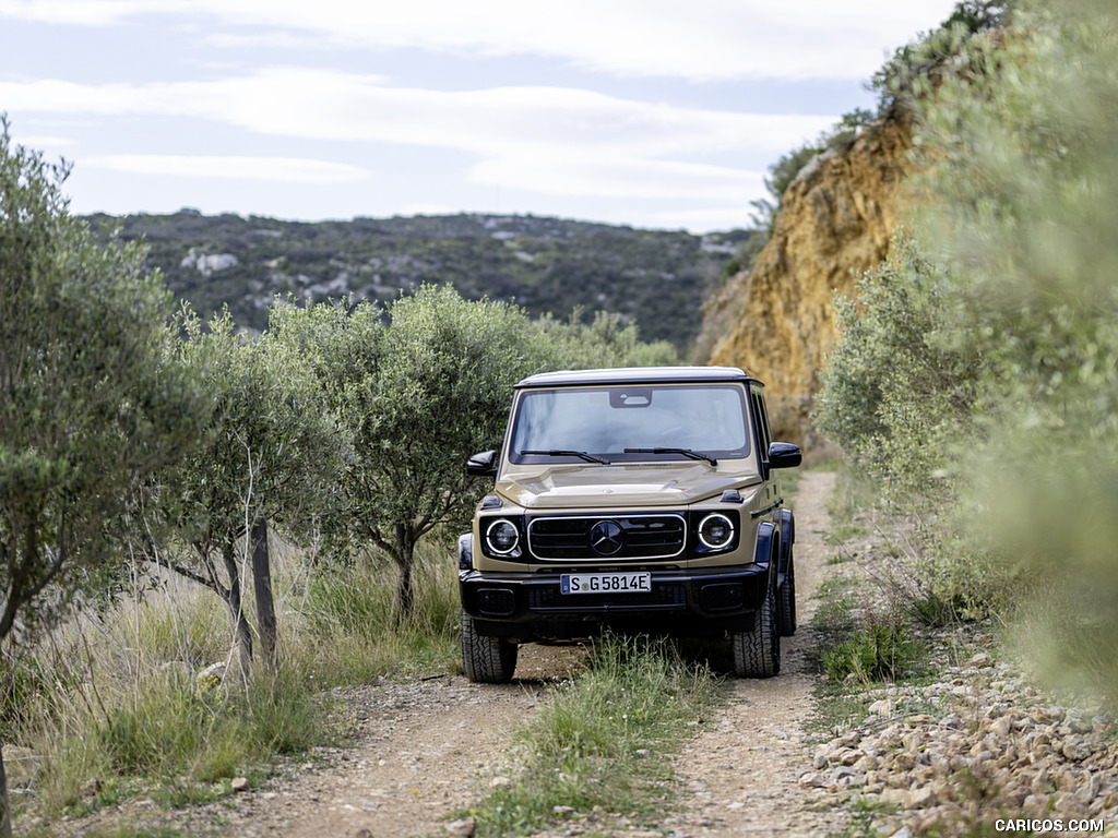 2025 Mercedes-Benz G 580 with EQ Technology (Color: MANUFAKTUR Desert Sand) - Off-Road