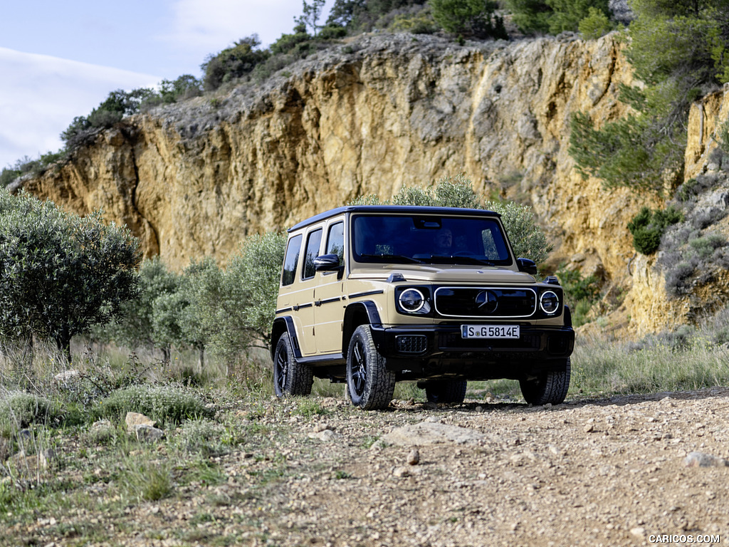 2025 Mercedes-Benz G 580 with EQ Technology (Color: MANUFAKTUR Desert Sand) - Off-Road