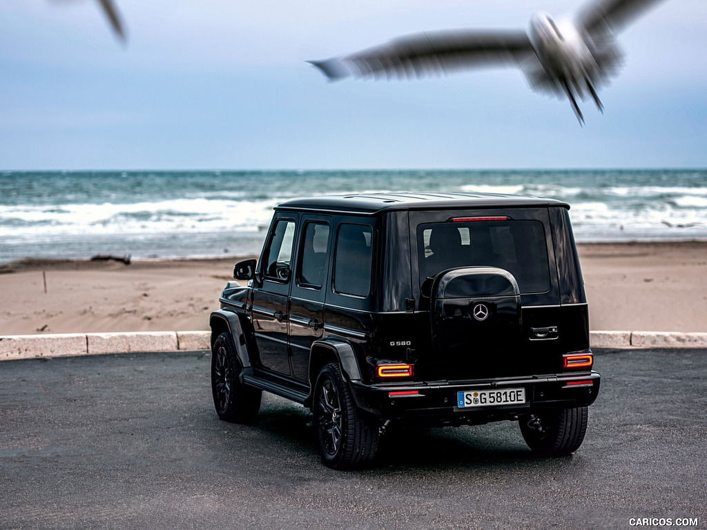 2025 Mercedes-Benz G 580 with EQ Technology (Color: Obsidian Black Metallic) - Rear Three-Quarter