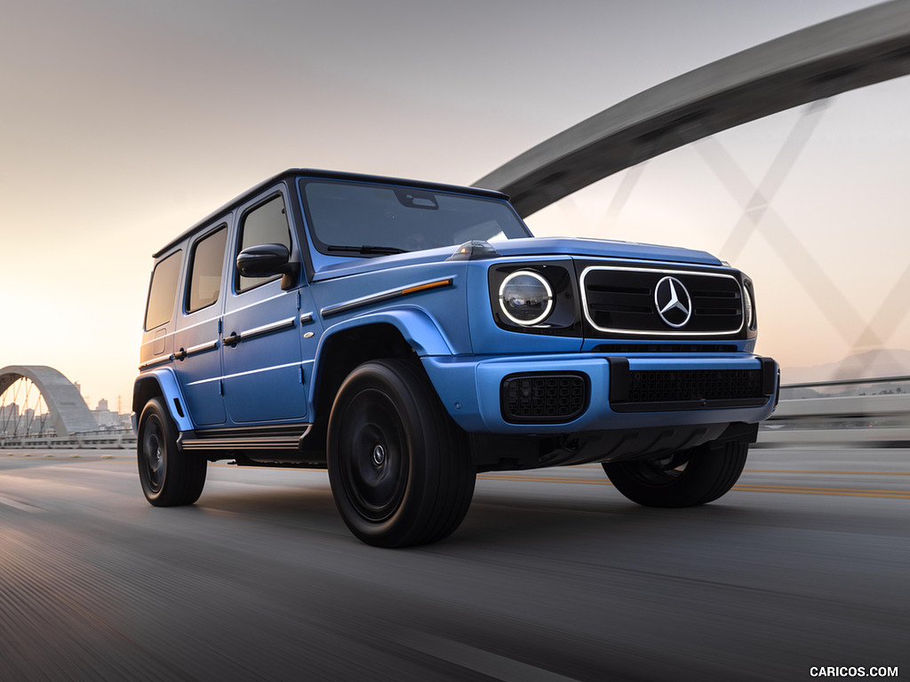 2025 Mercedes-Benz G 580 with EQ Technology - Front Three-Quarter