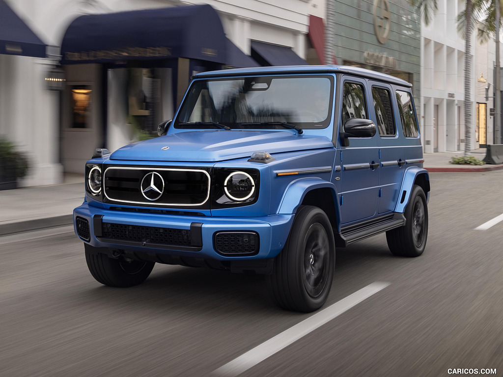 2025 Mercedes-Benz G 580 with EQ Technology - Front Three-Quarter