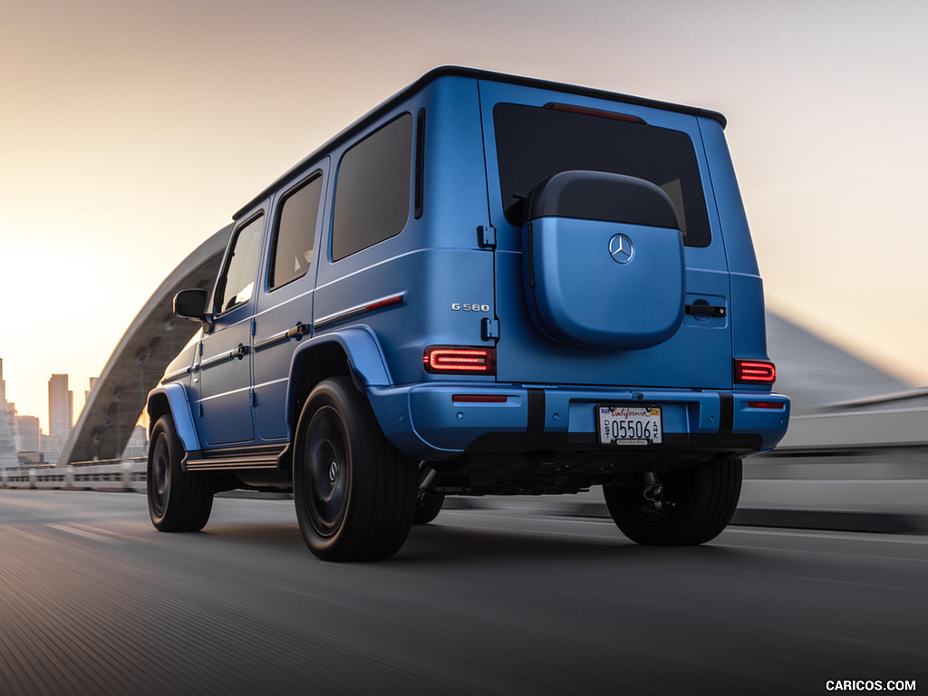 2025 Mercedes-Benz G 580 with EQ Technology - Rear Three-Quarter