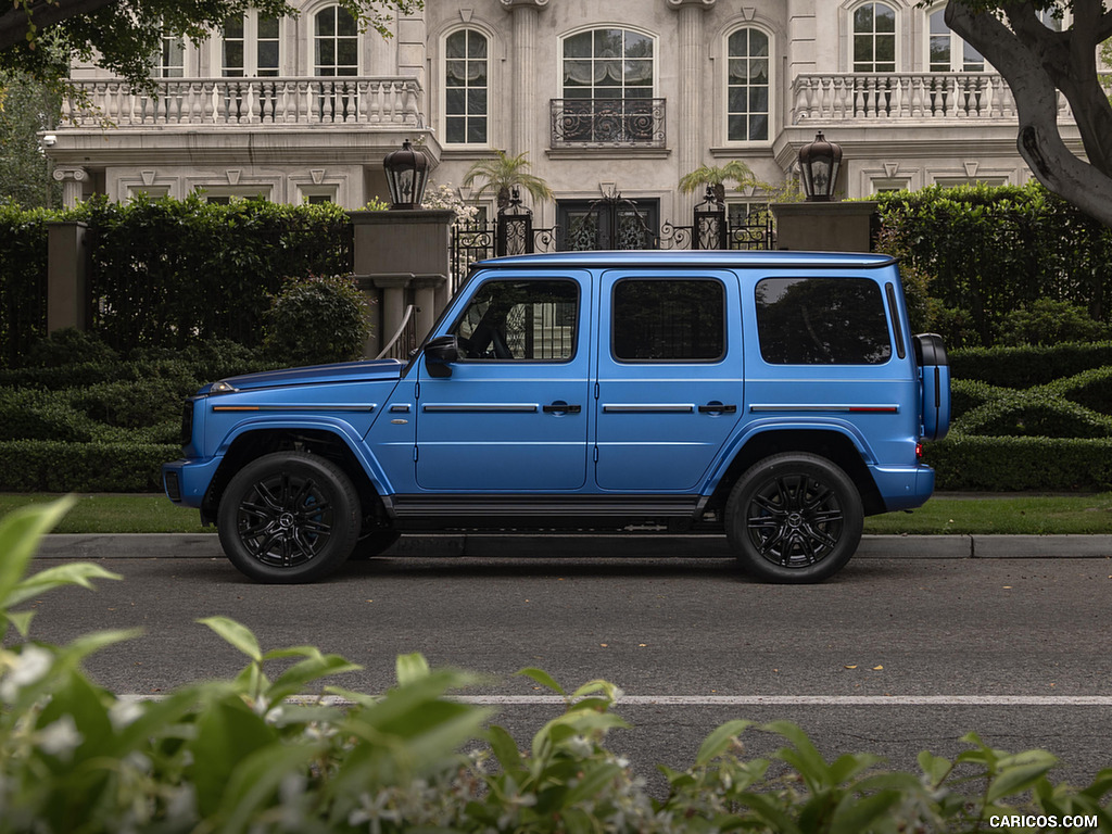 2025 Mercedes-Benz G 580 with EQ Technology - Side