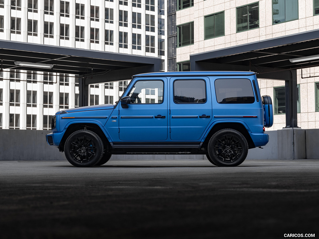 2025 Mercedes-Benz G 580 with EQ Technology - Side