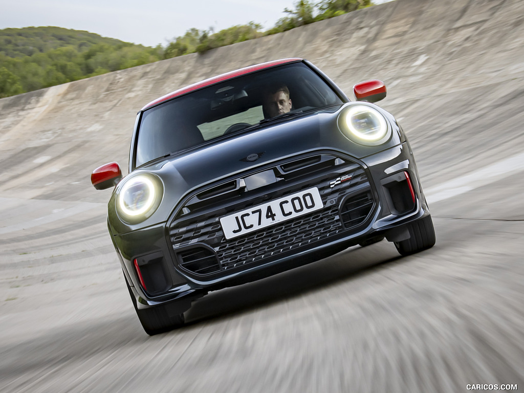 2025 Mini John Cooper Works - Front