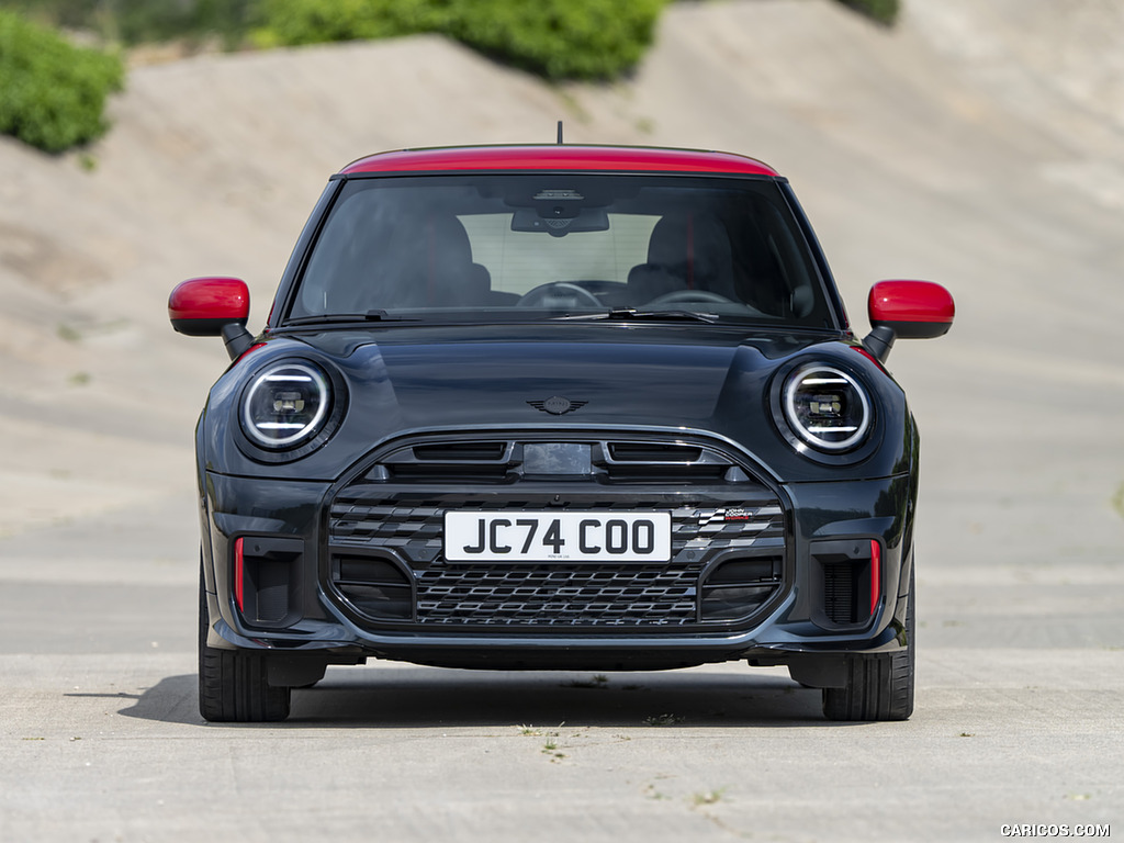 2025 Mini John Cooper Works - Front