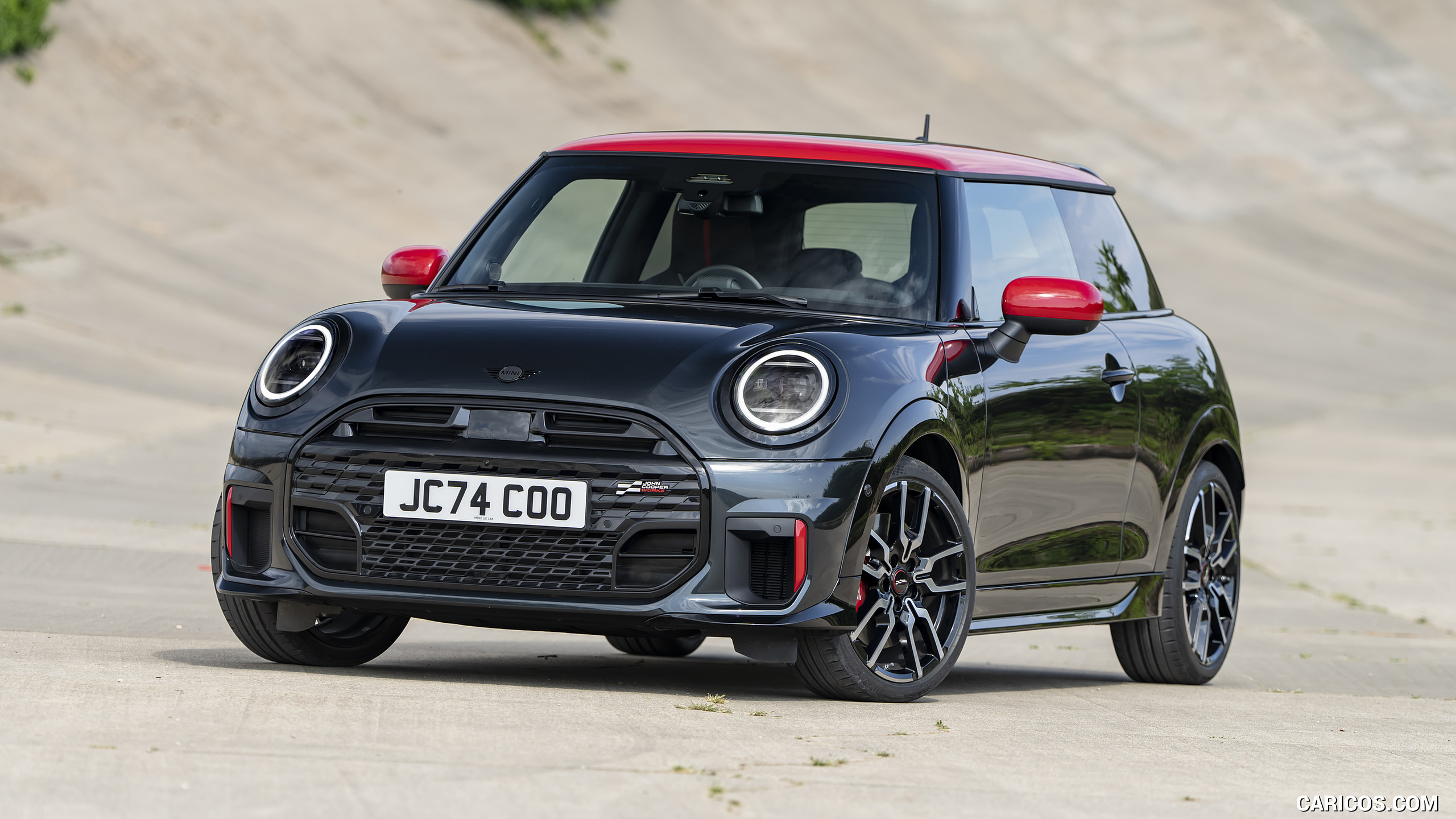 2025 Mini John Cooper Works - Front Three-Quarter, #40 of 72