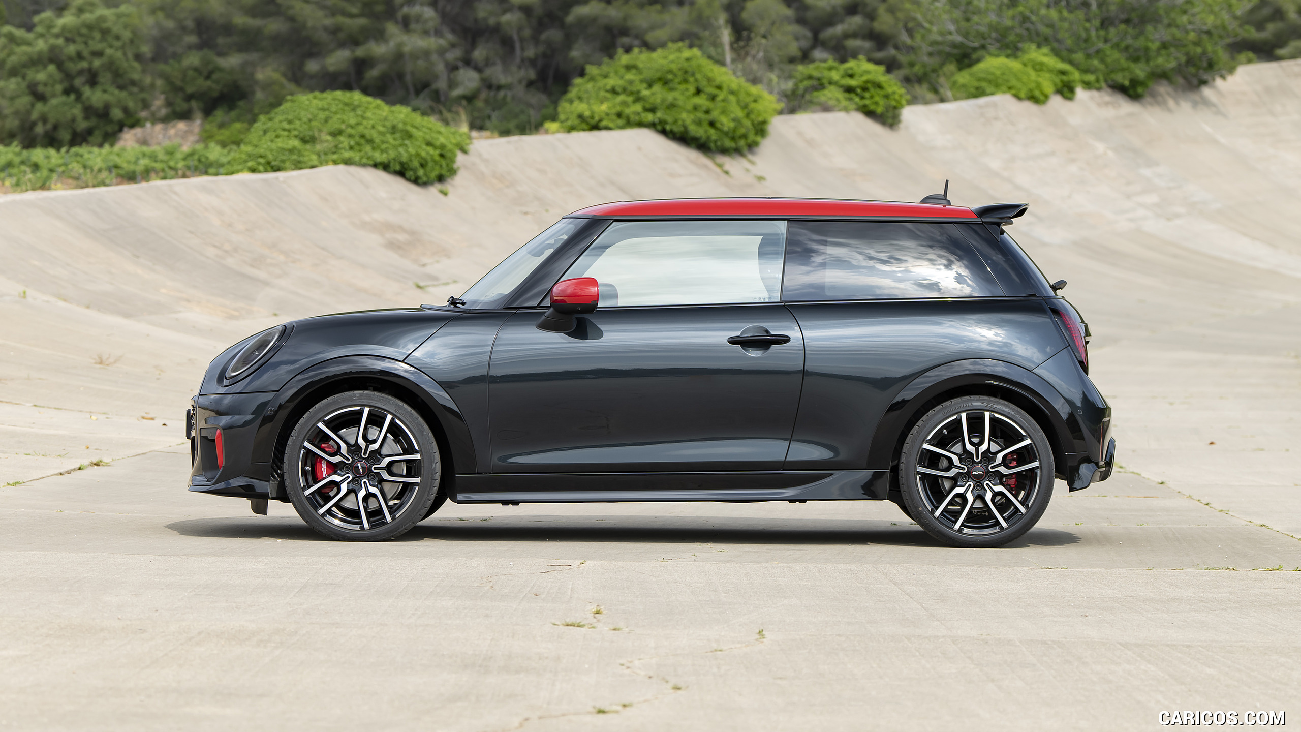 2025 Mini John Cooper Works - Side, #41 of 72