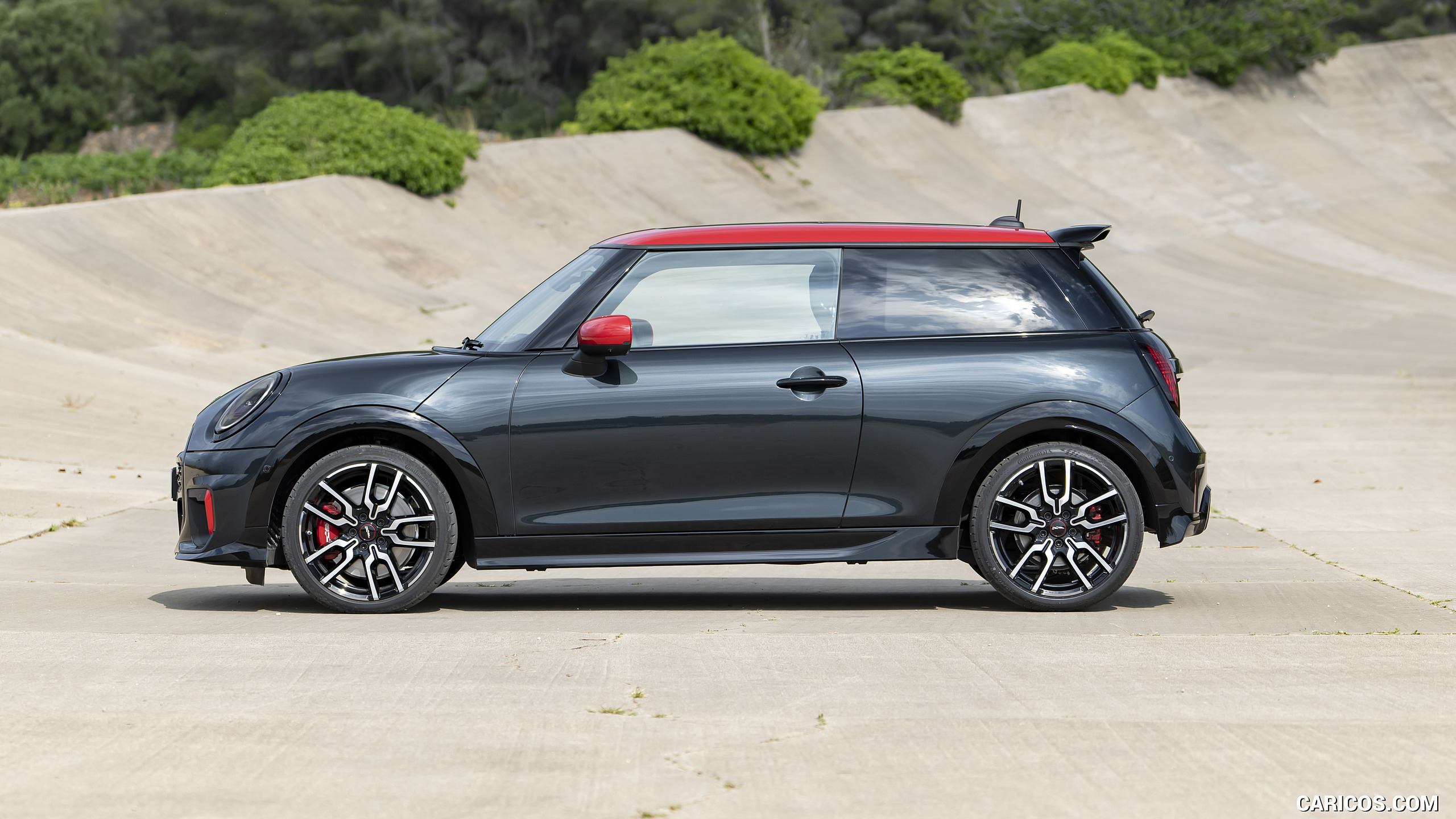 2025 Mini John Cooper Works - Side, #42 of 72