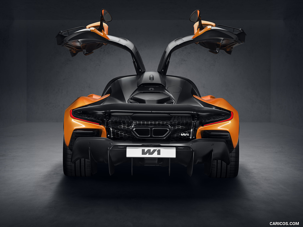 2026 McLaren W1 - Rear