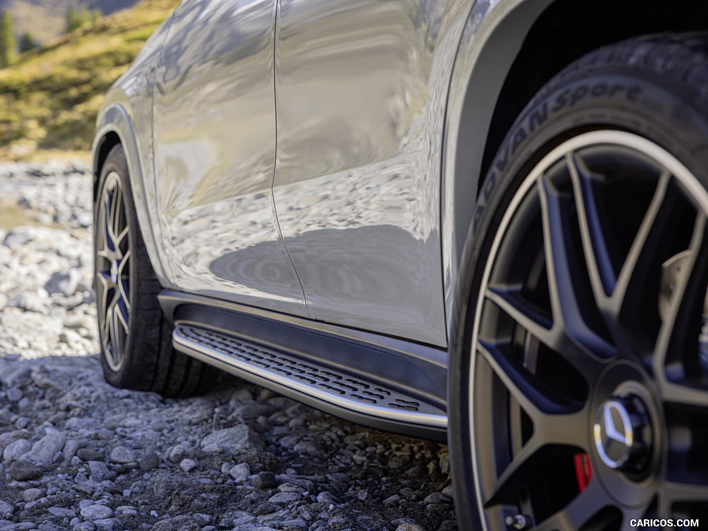 2026 Mercedes-AMG GLE 53 HYBRID 4MATIC+ Coupe (Color: Alpine Grey) - Detail