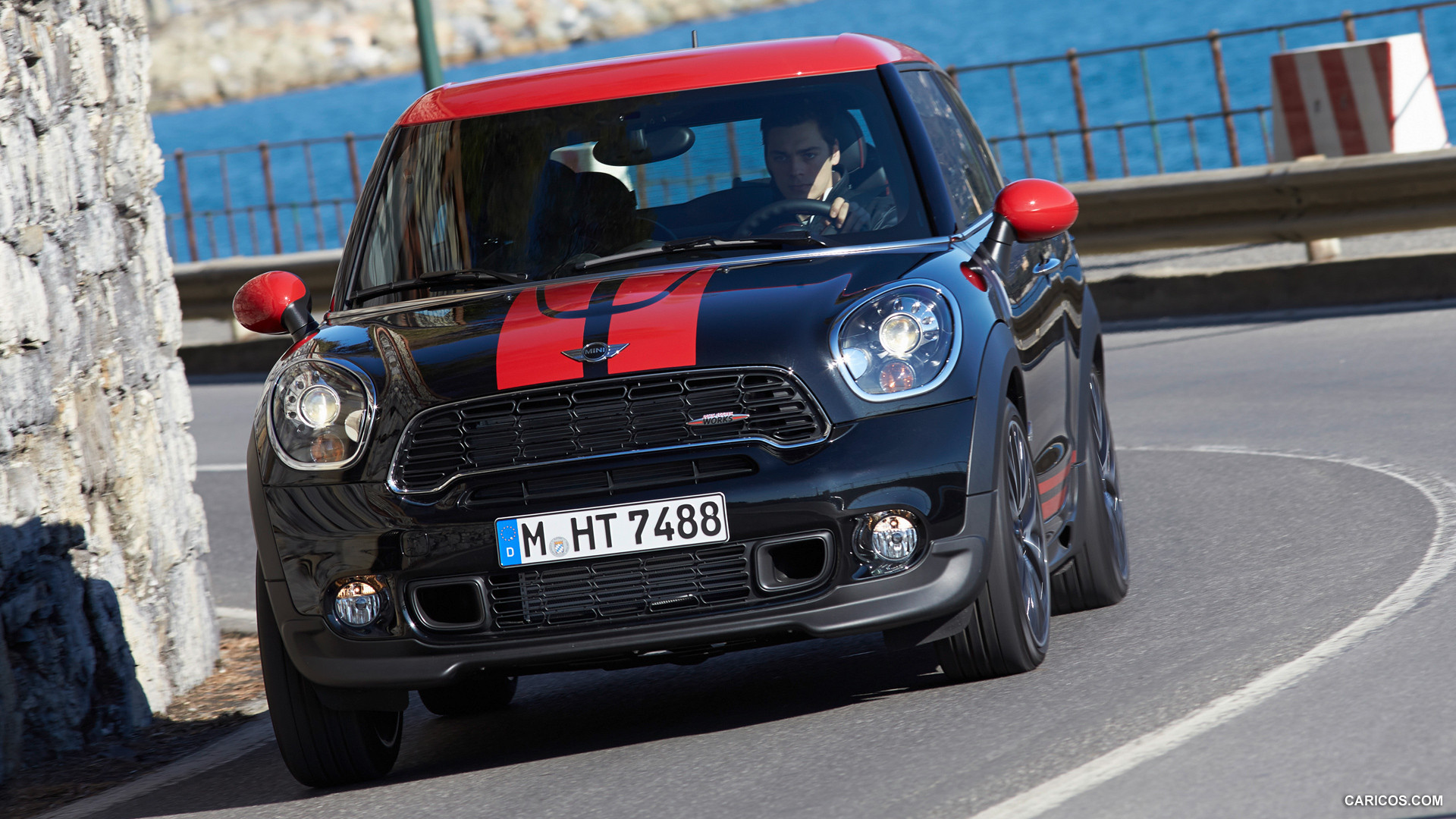 MINI Paceman John Cooper Works (2014)  - Front, #25 of 214