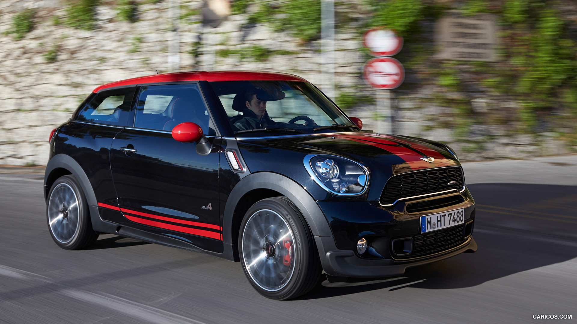 MINI Paceman John Cooper Works (2014)  - Front, #41 of 214