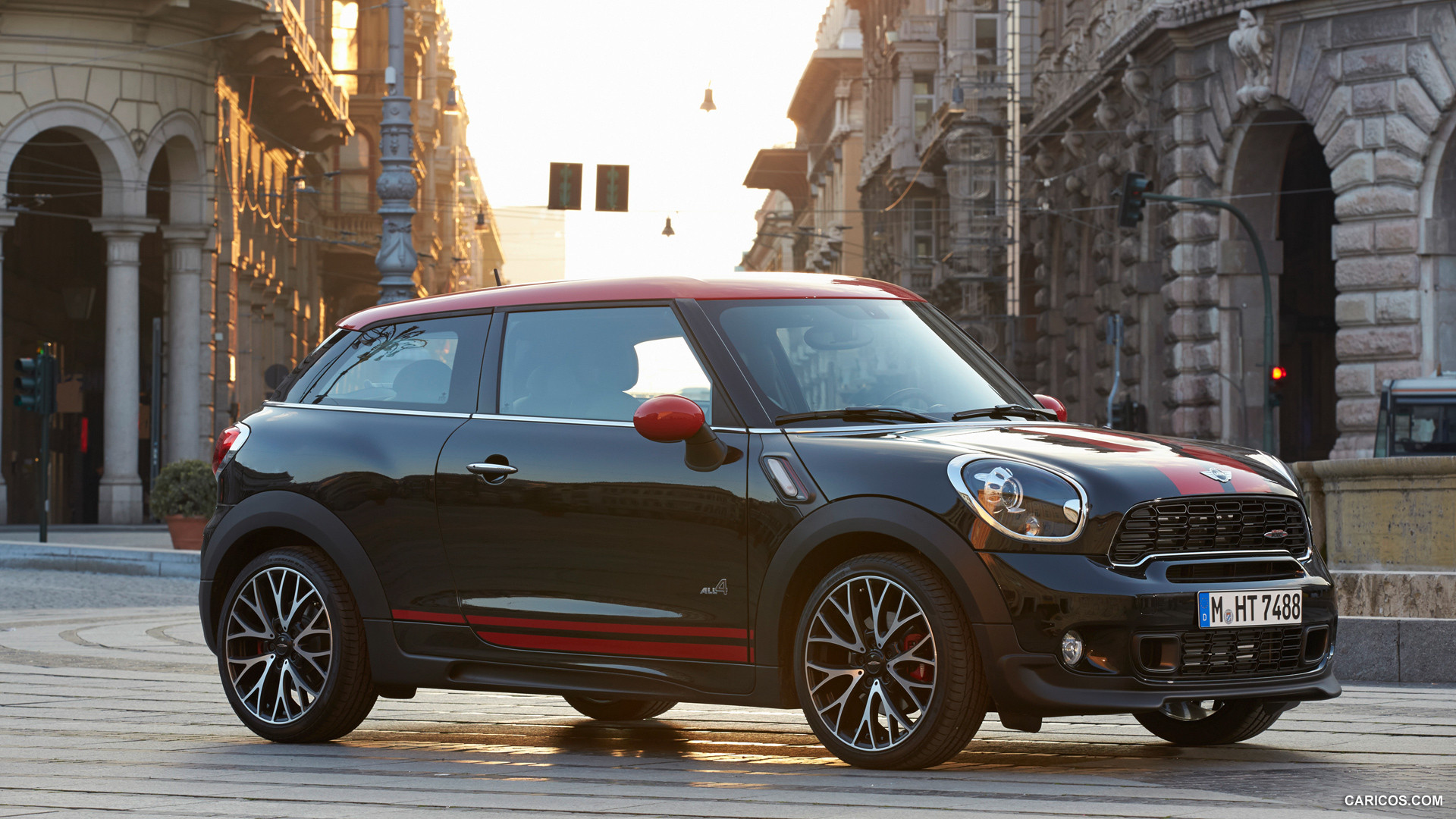 MINI Paceman John Cooper Works (2014)  - Front, #109 of 214