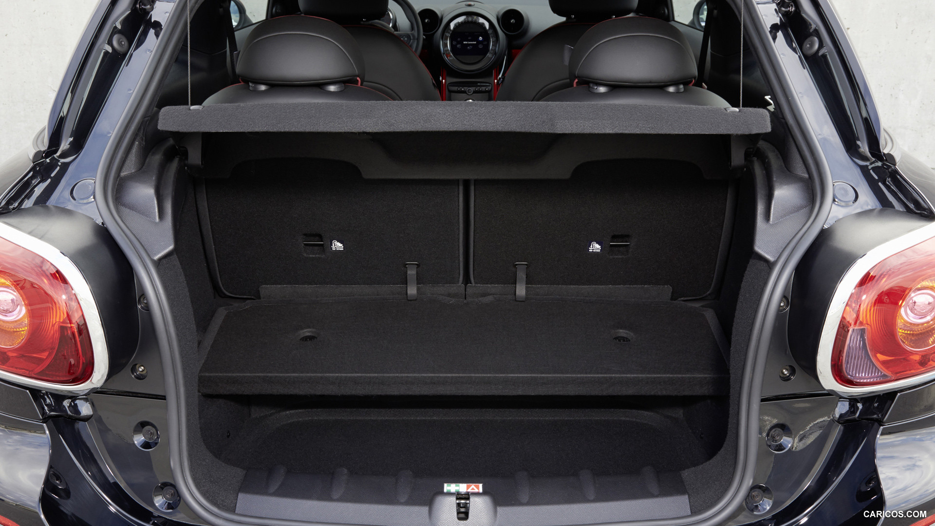 MINI Paceman John Cooper Works (2014)  - Trunk, #205 of 214