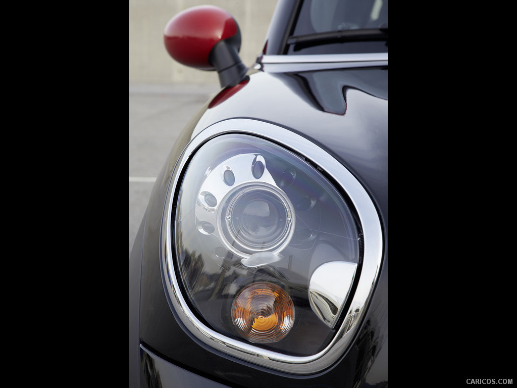 MINI Paceman John Cooper Works (2014)  - Headlight