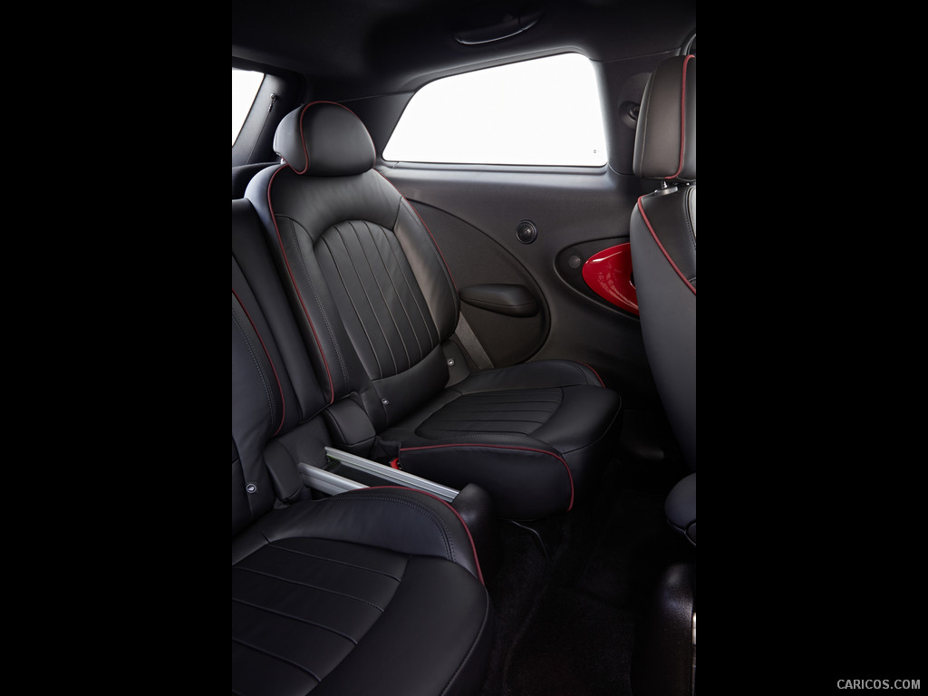 MINI Paceman John Cooper Works (2014)  - Interior Rear Seats