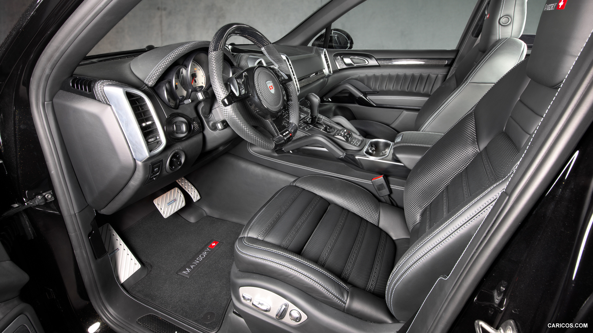 Mansory Porsche Cayenne (2012)  - Interior, #22 of 34