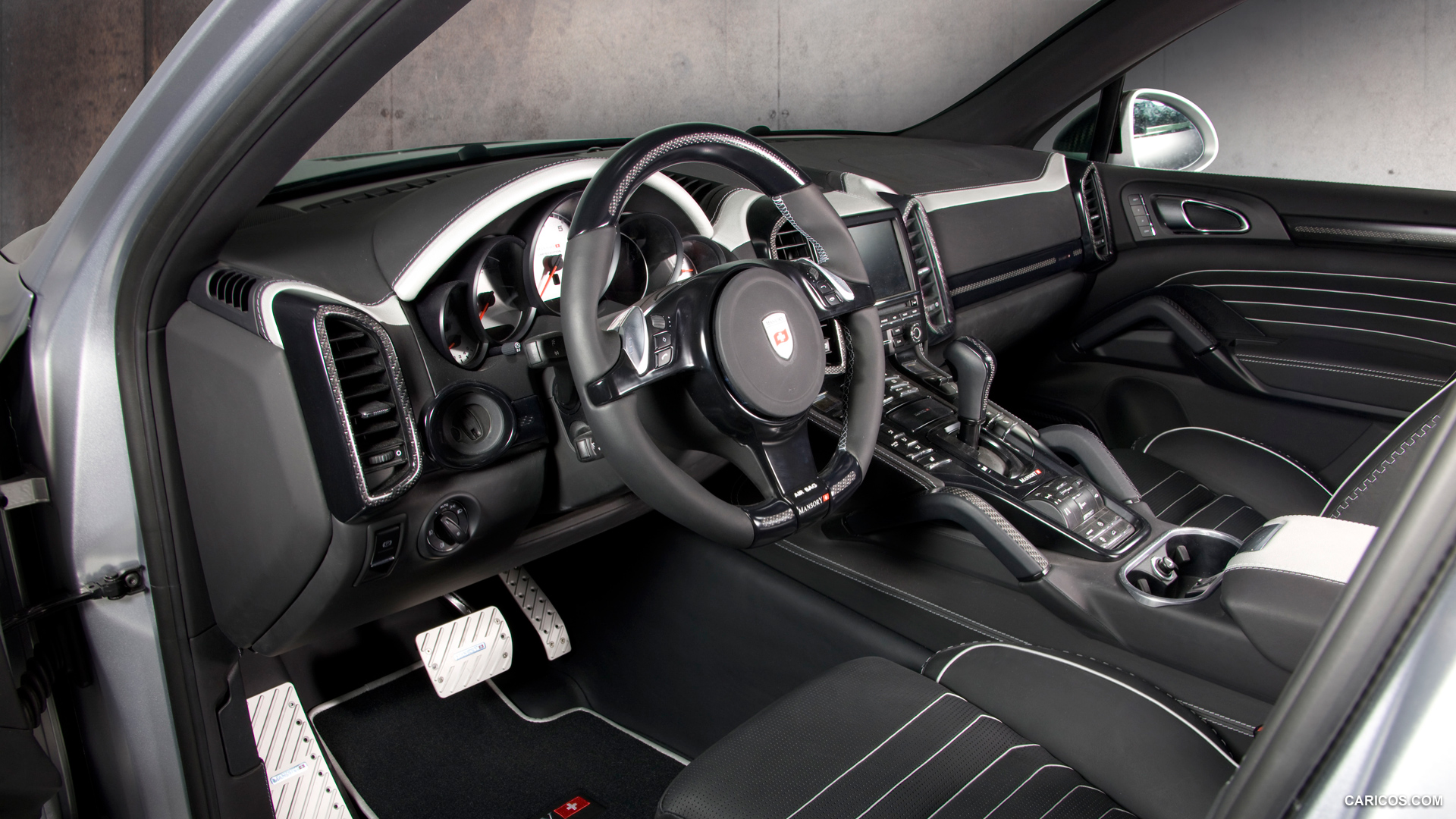 Mansory Porsche Cayenne (2012)  - Interior, #34 of 34