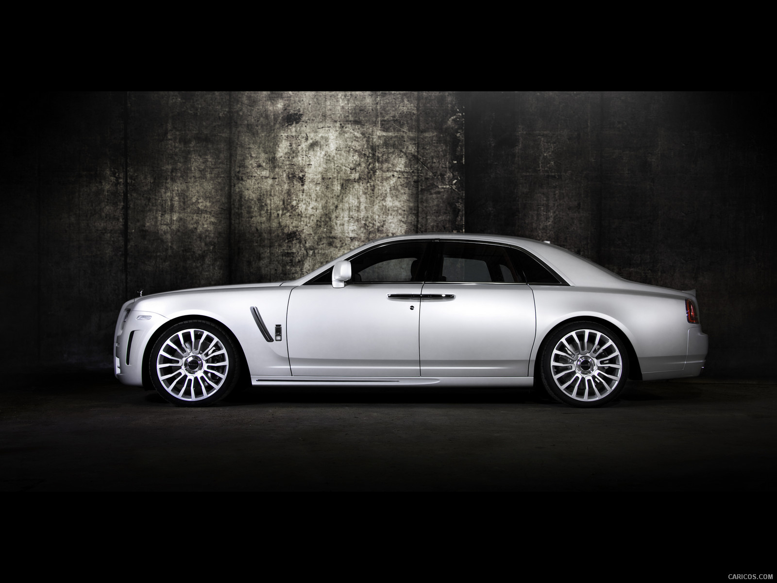 Mansory Rolls-Royce Ghost White - Side, #3 of 26
