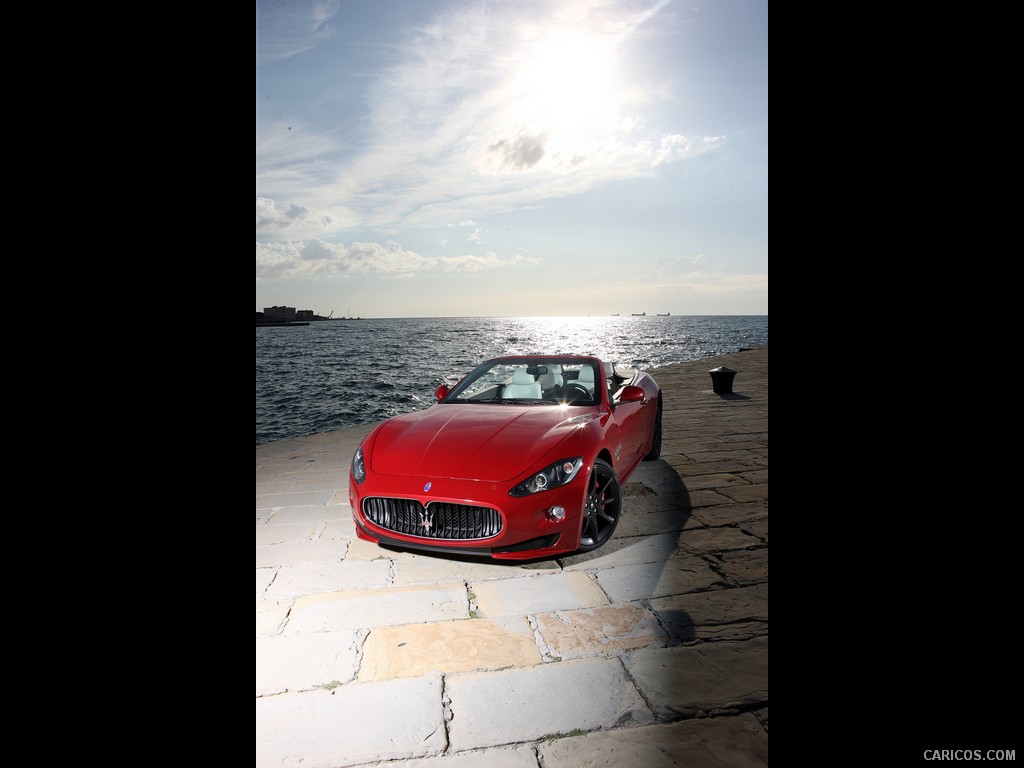 Maserati GranCabrio Sport (2012)  - Front 