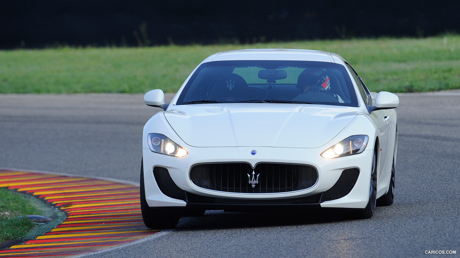 Maserati GranTurismo MC Stradale (2012)  - Front , #36 of 122