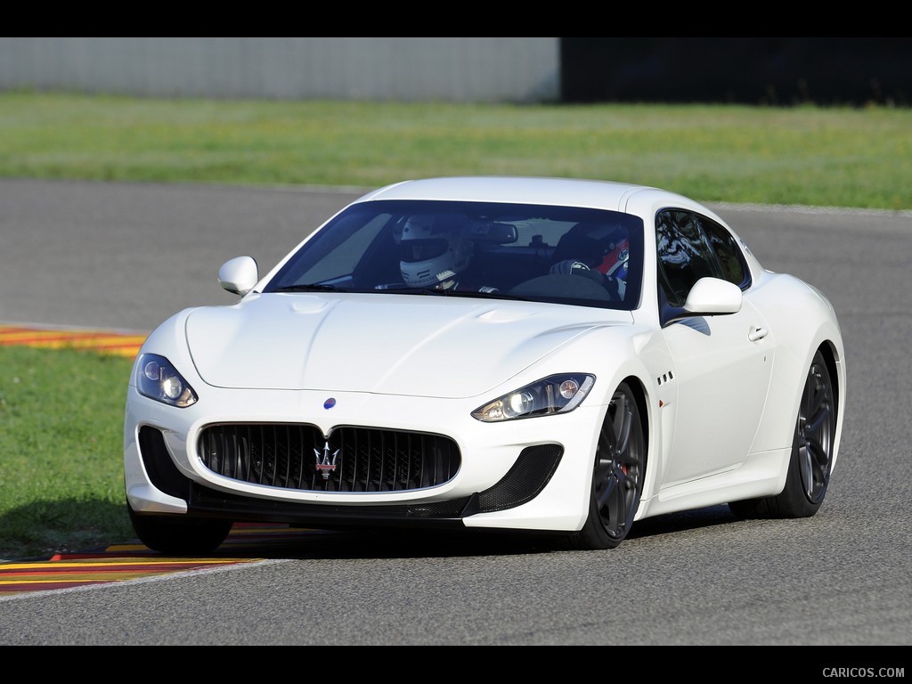 Maserati GranTurismo MC Stradale (2012)  - Front 