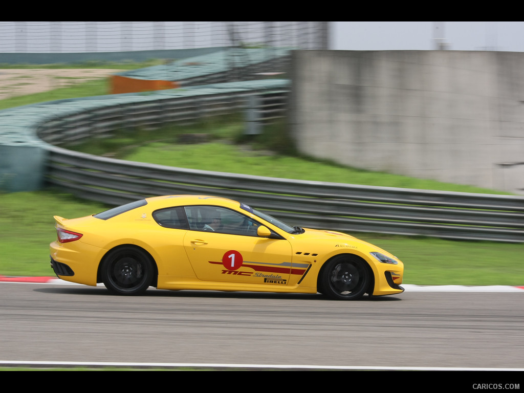 Maserati GranTurismo MC Stradale (2012)  - Front 