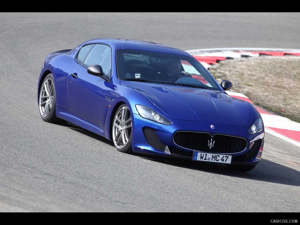 Maserati GranTurismo MC Stradale (2012)  - Front 