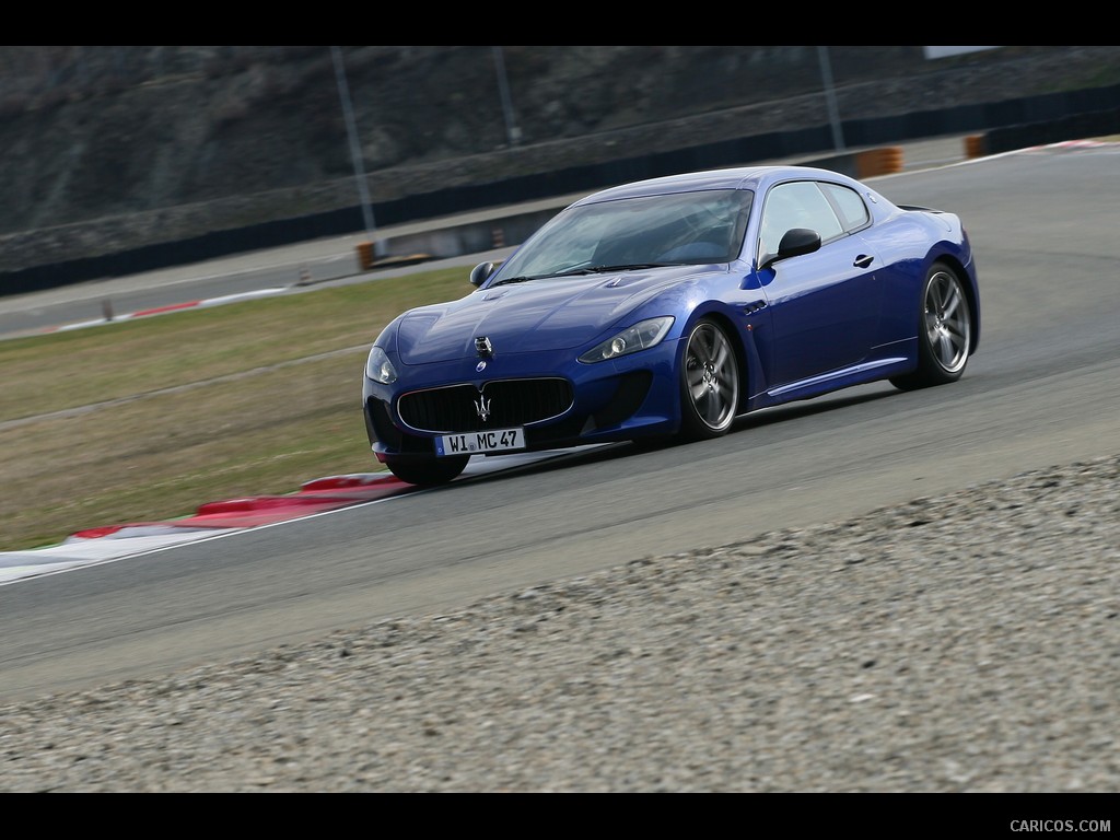 Maserati GranTurismo MC Stradale (2012)  - Front 