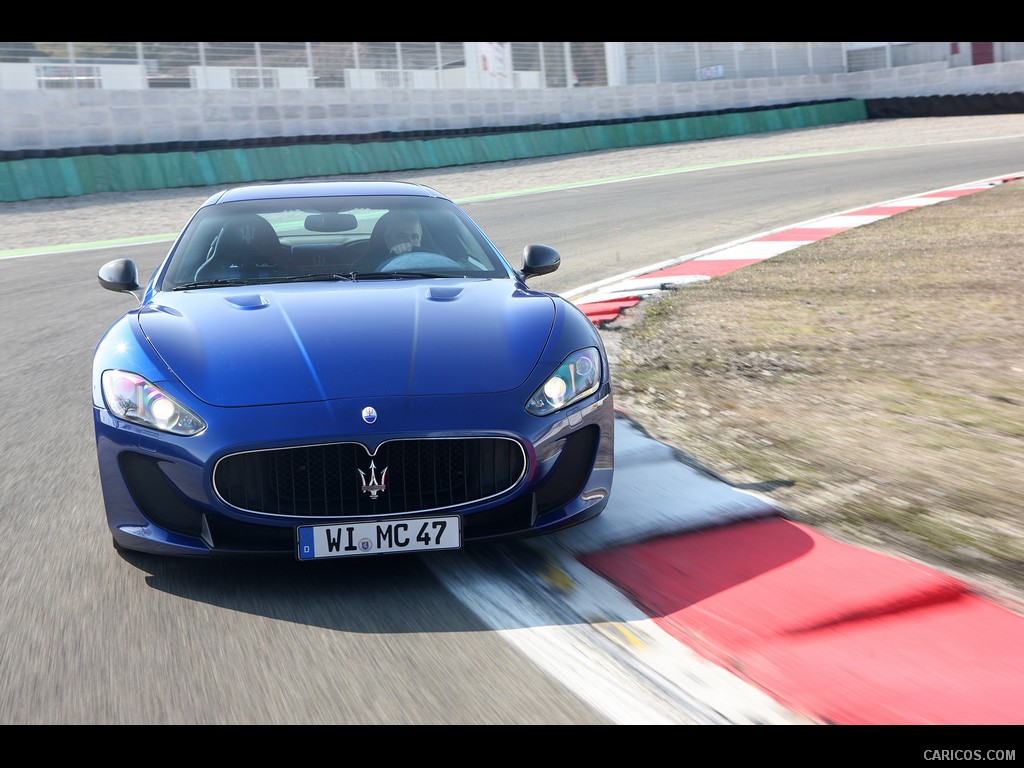 Maserati GranTurismo MC Stradale (2012)  - Front 