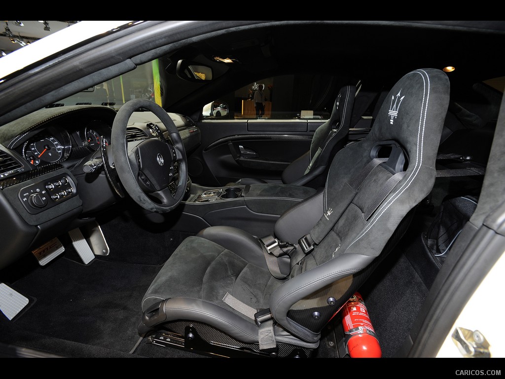 Maserati GranTurismo MC Stradale (2012)  - Interior