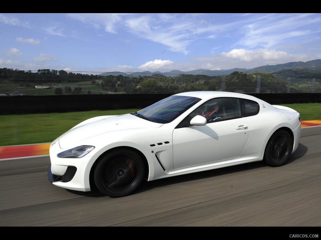 Maserati GranTurismo MC Stradale (2012)  - Side