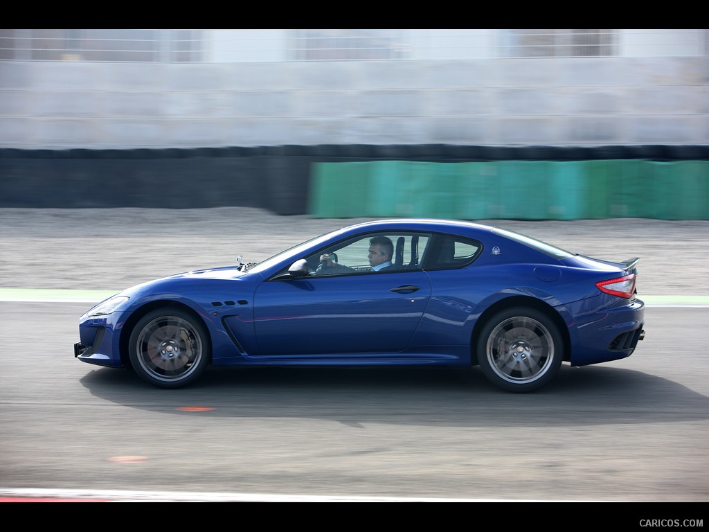 Maserati GranTurismo MC Stradale (2012)  - Side